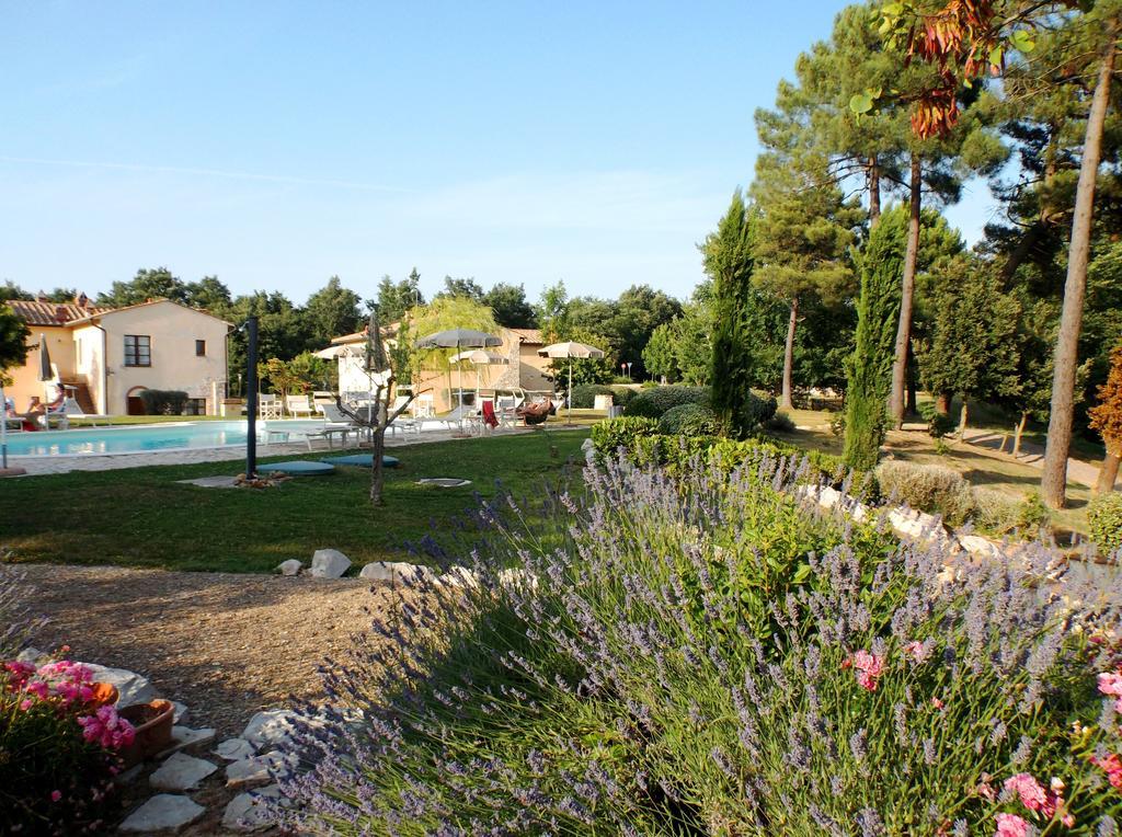 Apartments Borgo Toscano Gambassi Terme Exterior photo