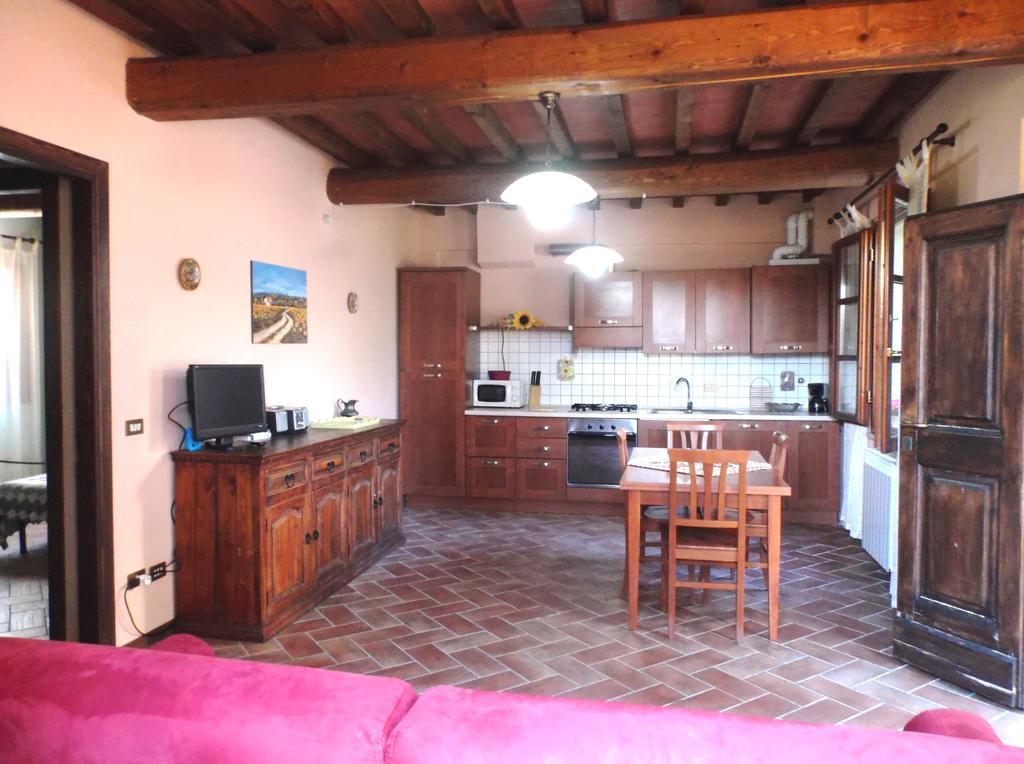 Apartments Borgo Toscano Gambassi Terme Room photo