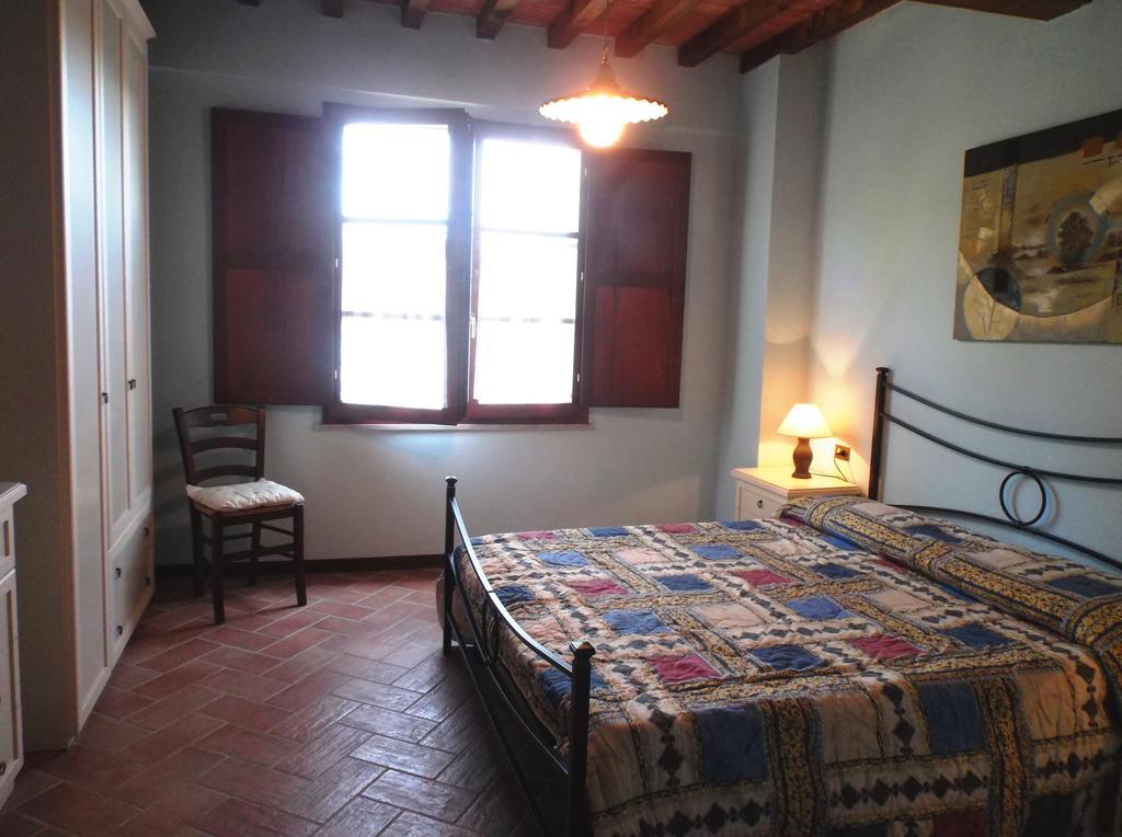 Apartments Borgo Toscano Gambassi Terme Room photo