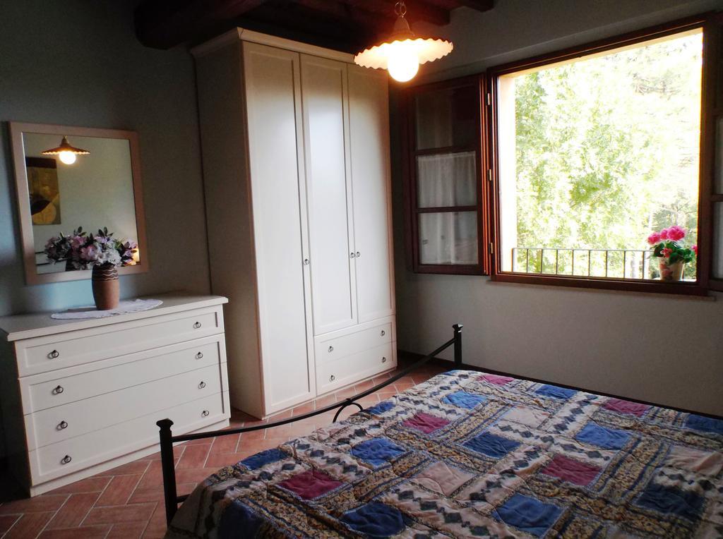 Apartments Borgo Toscano Gambassi Terme Room photo