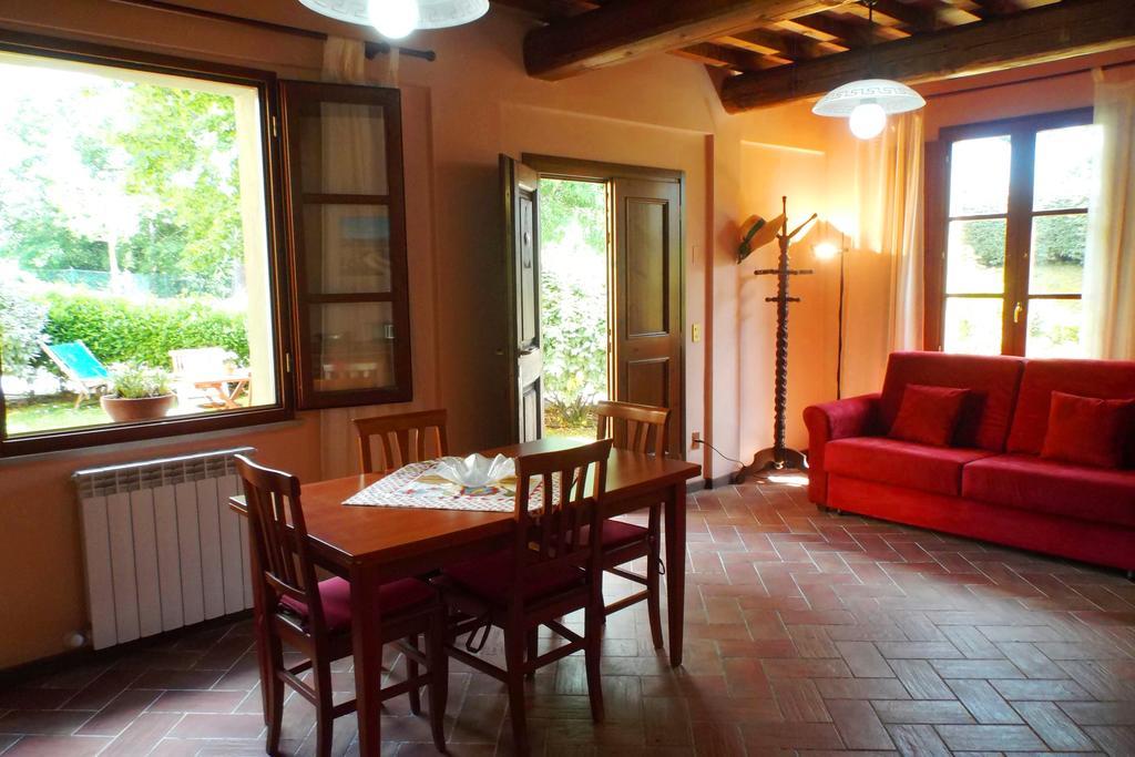 Apartments Borgo Toscano Gambassi Terme Exterior photo