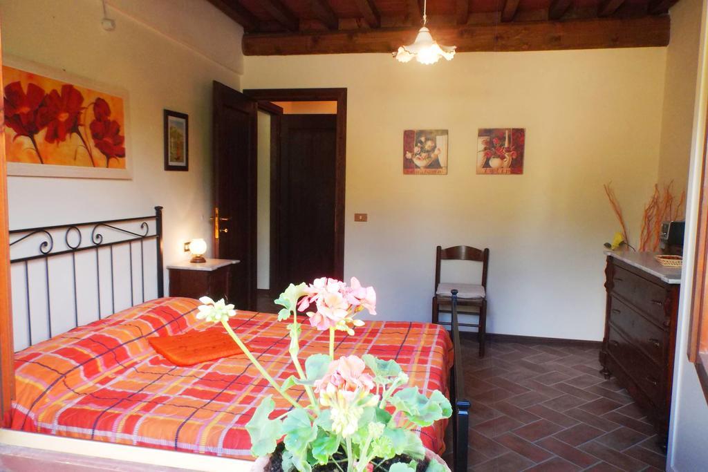 Apartments Borgo Toscano Gambassi Terme Exterior photo